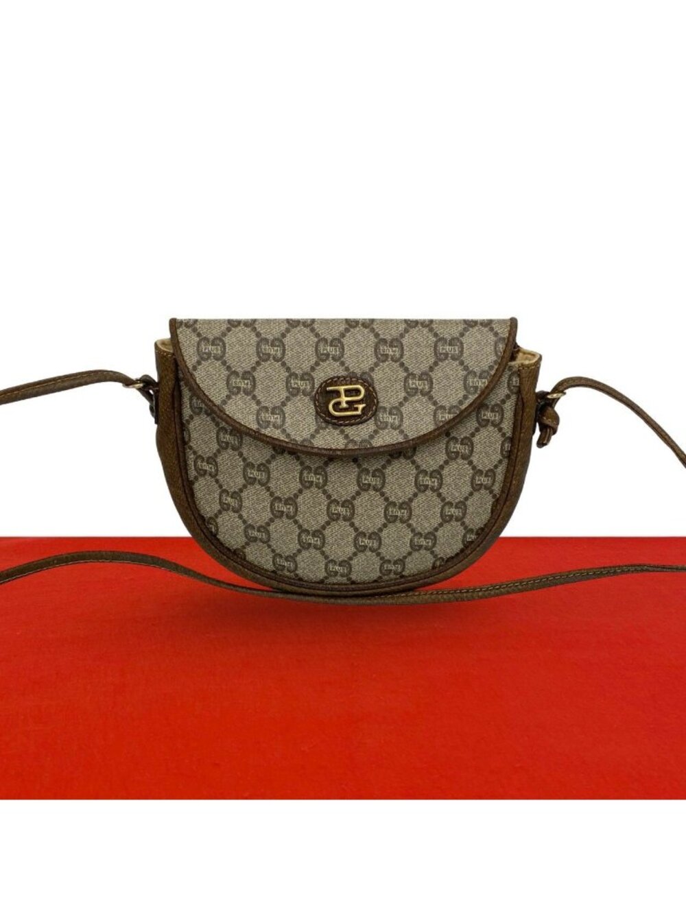 Gucci Vintage Plus Logo Pattern Leather Shoulder Bag Pochette Brown